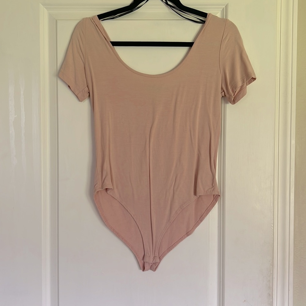 Blush short sleeve bodysuit